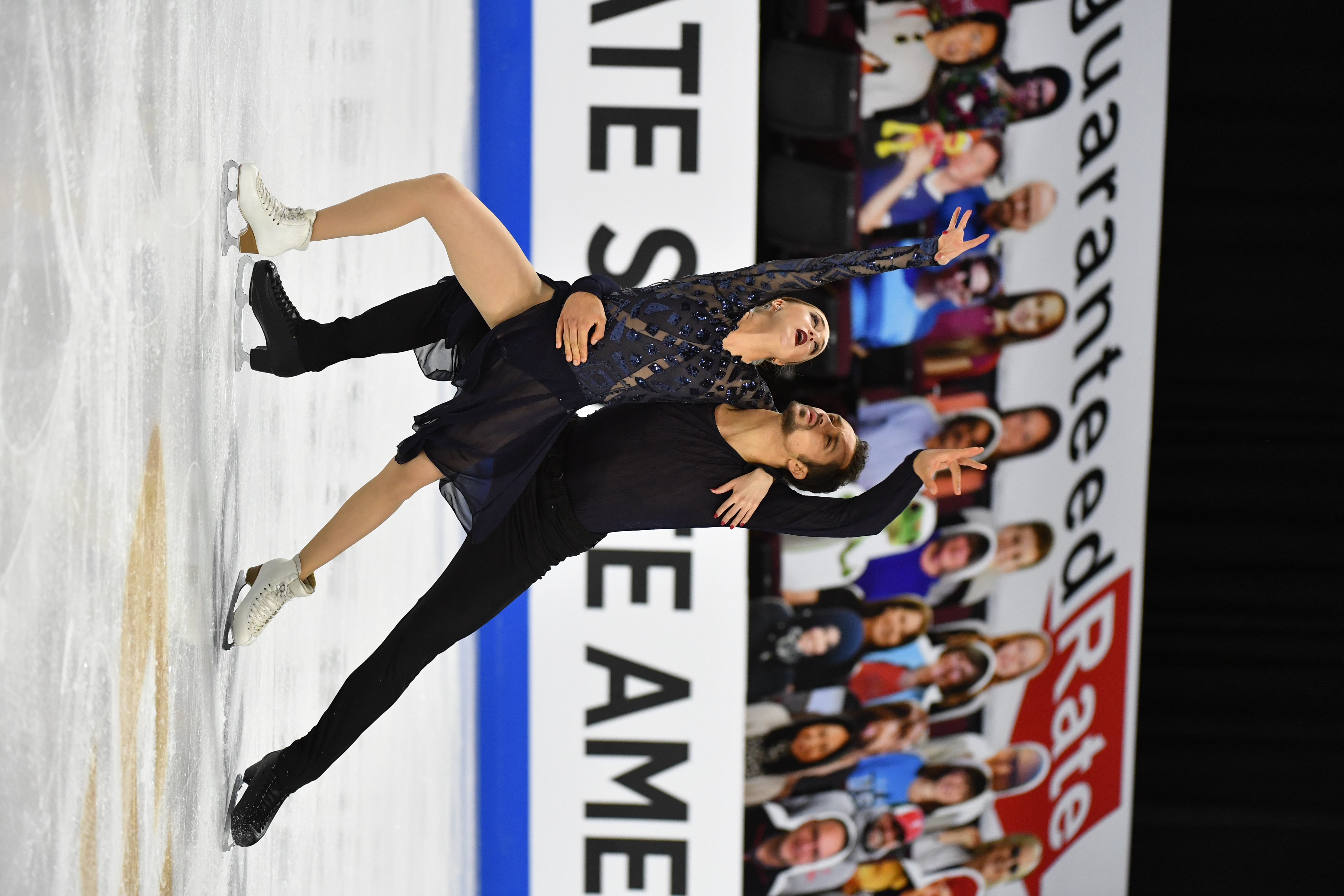 Molly Cesanek and Yehor Yehorov compete at the 2020 Guaranteed Rate Skate America. 