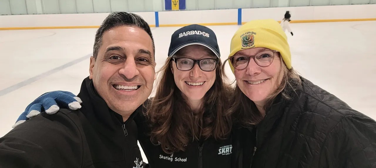 BSA President Raj Sharma, with U.S. coaches Carey Tinkelenberg and Karri Nachtigal