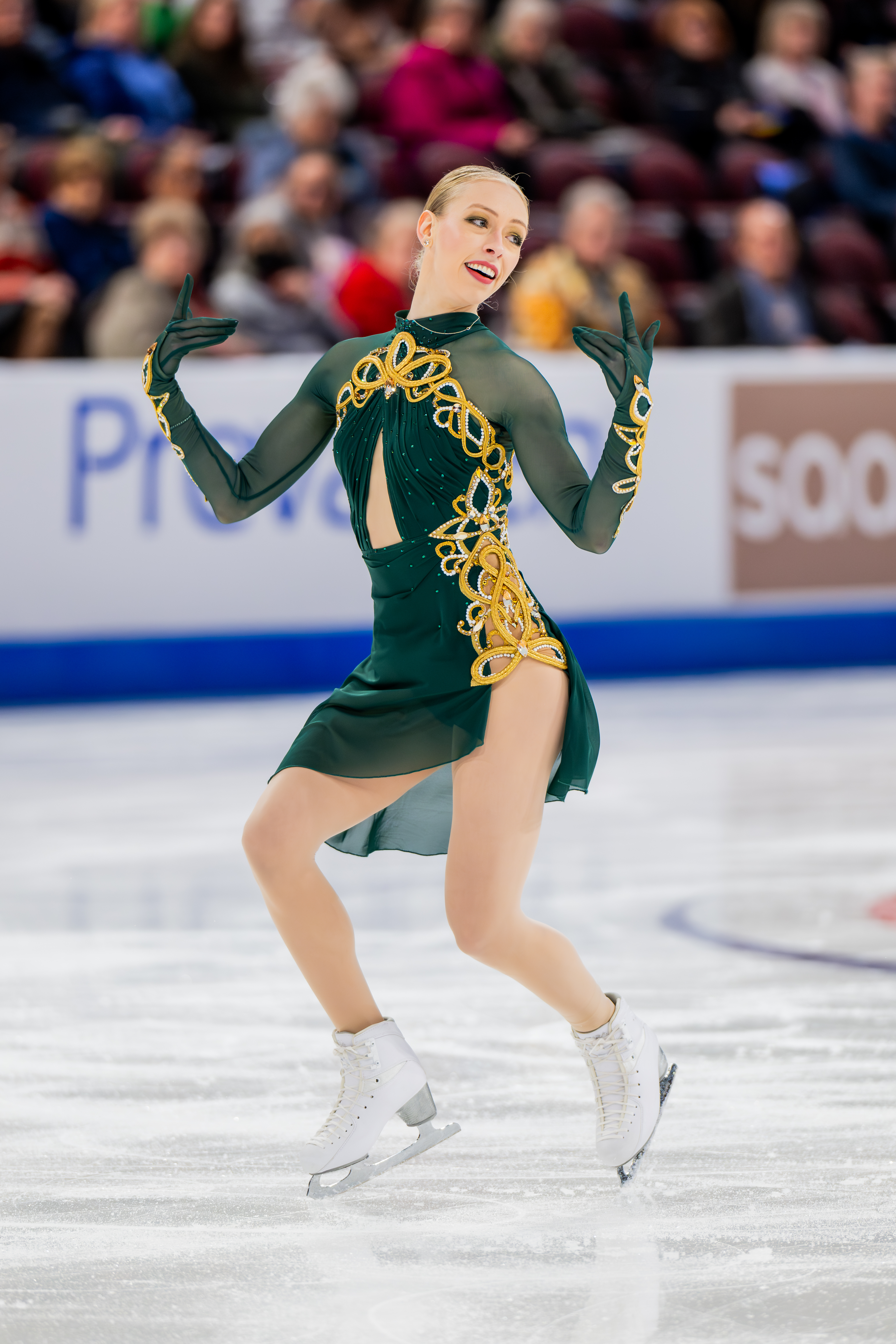 Bradie Tennell performs her short program at the 2025 U.S. Championships.