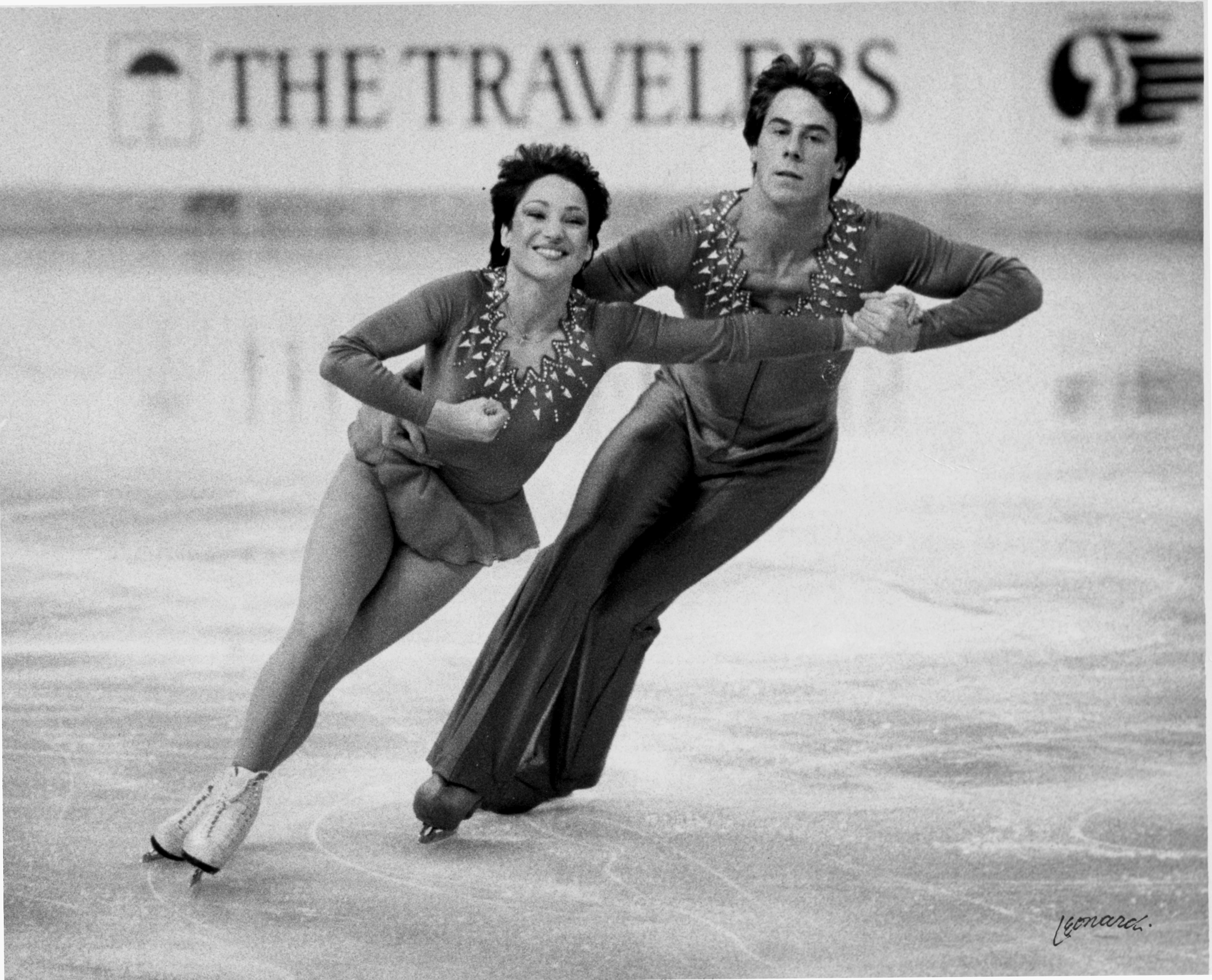 Carruthers skate side-by-side