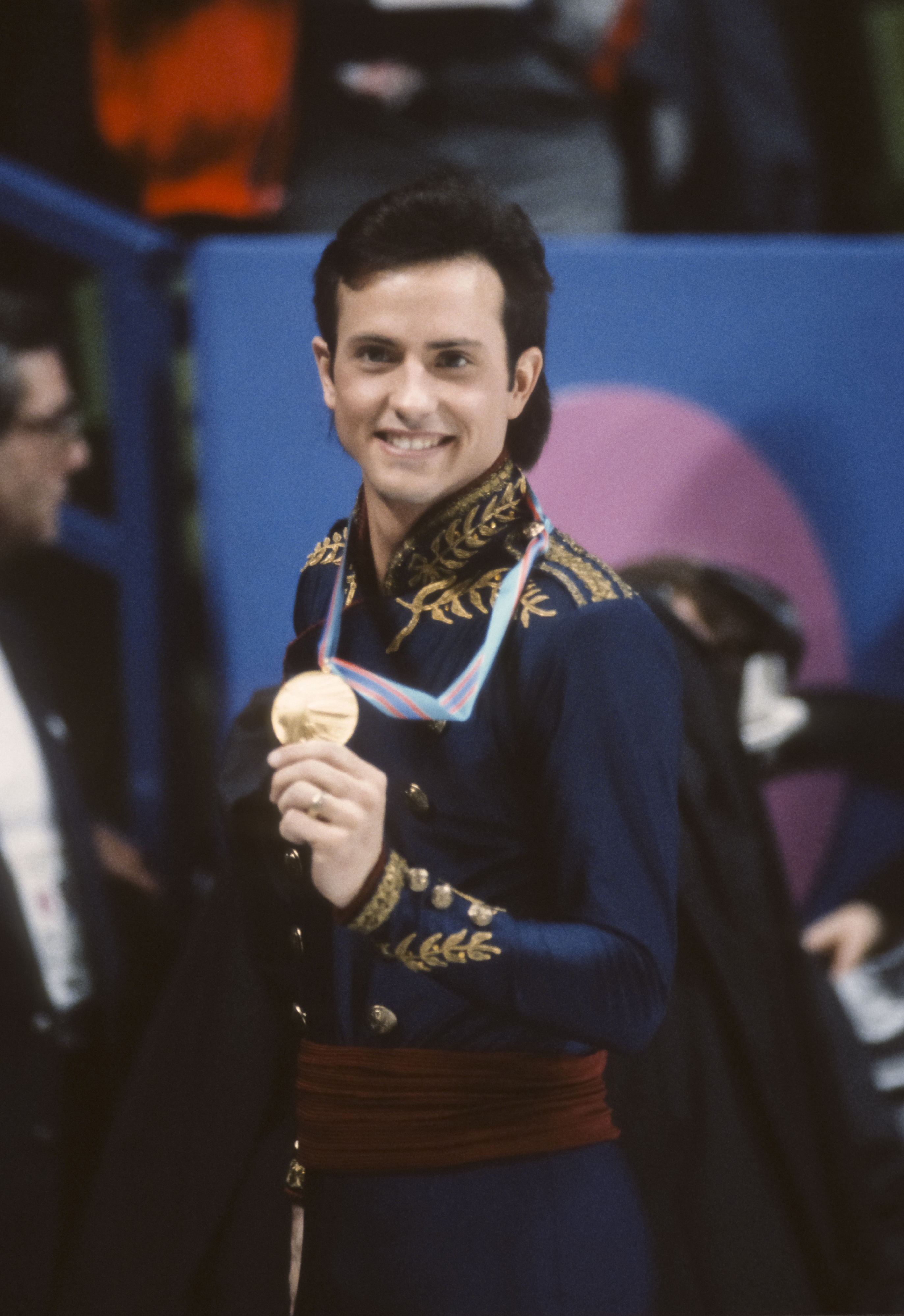 Brian Boitano poses with Olympic gold medal at the 1988 Games