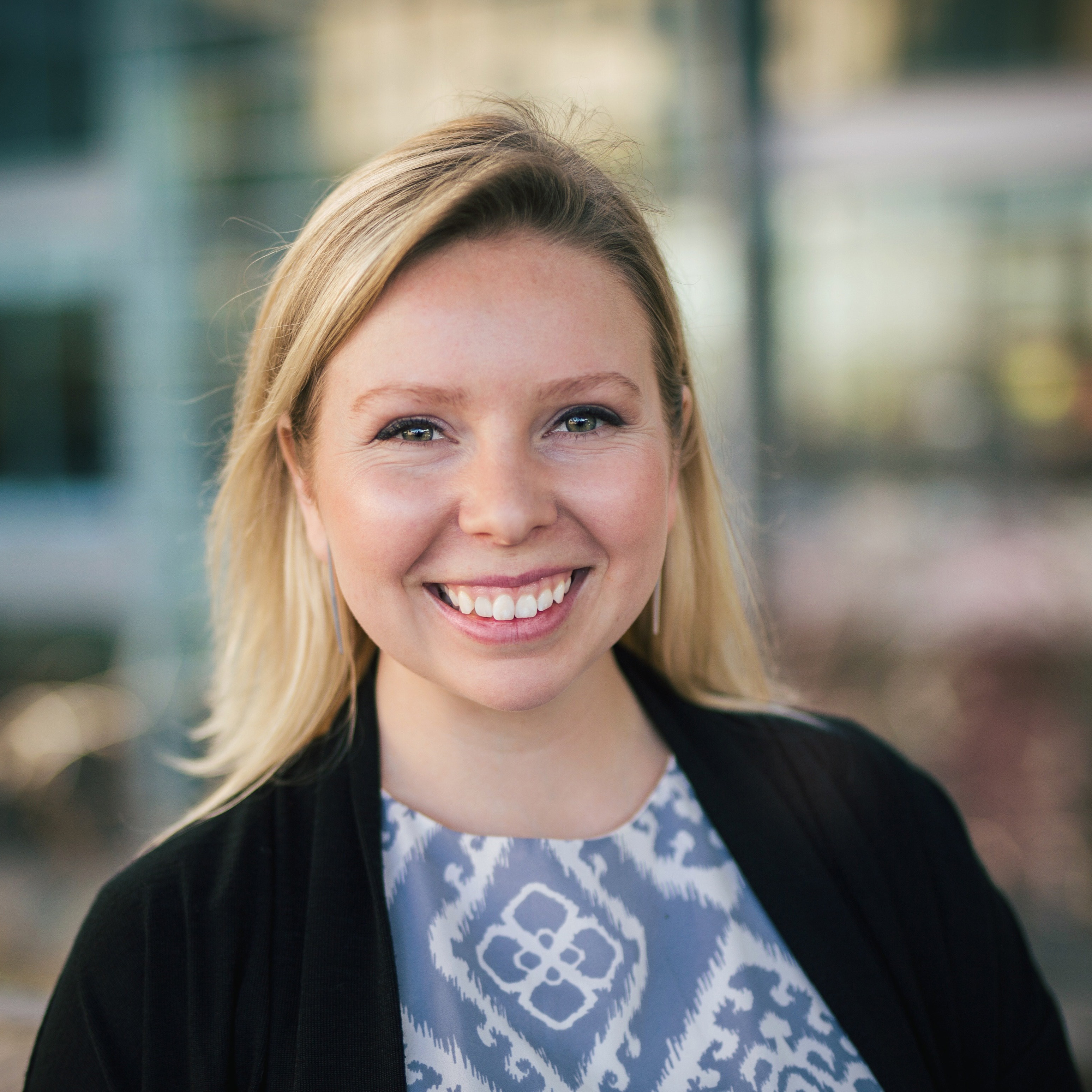 Headshot of Rachael Flatt