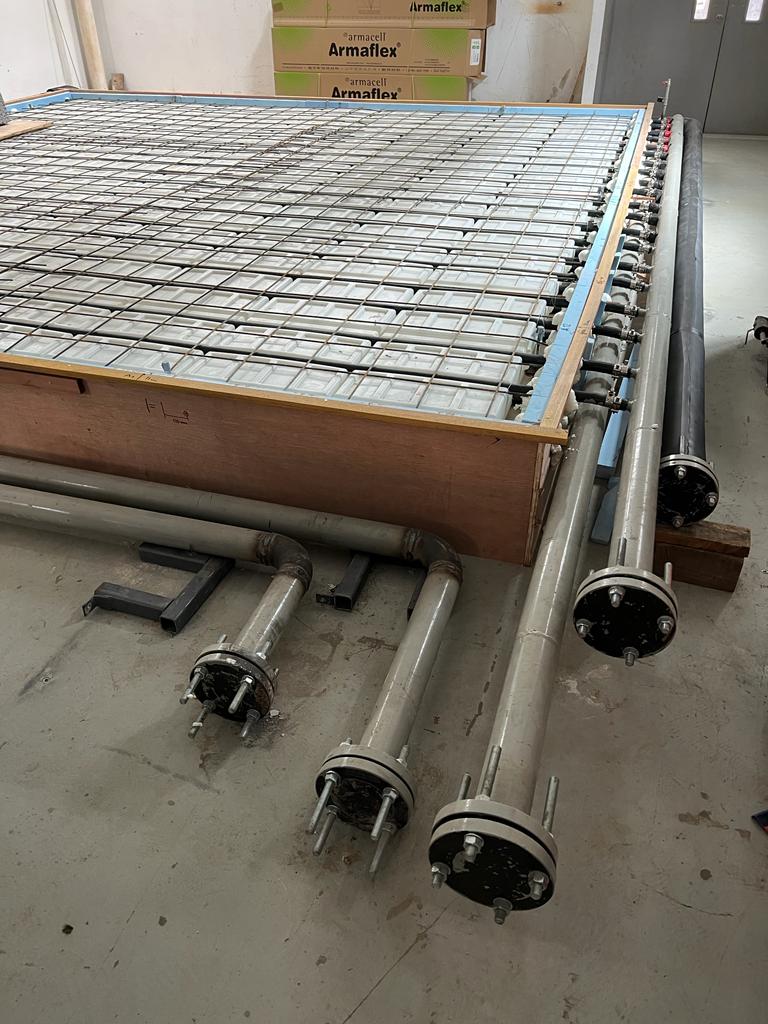 Glycol cooling pipes charge the system.
