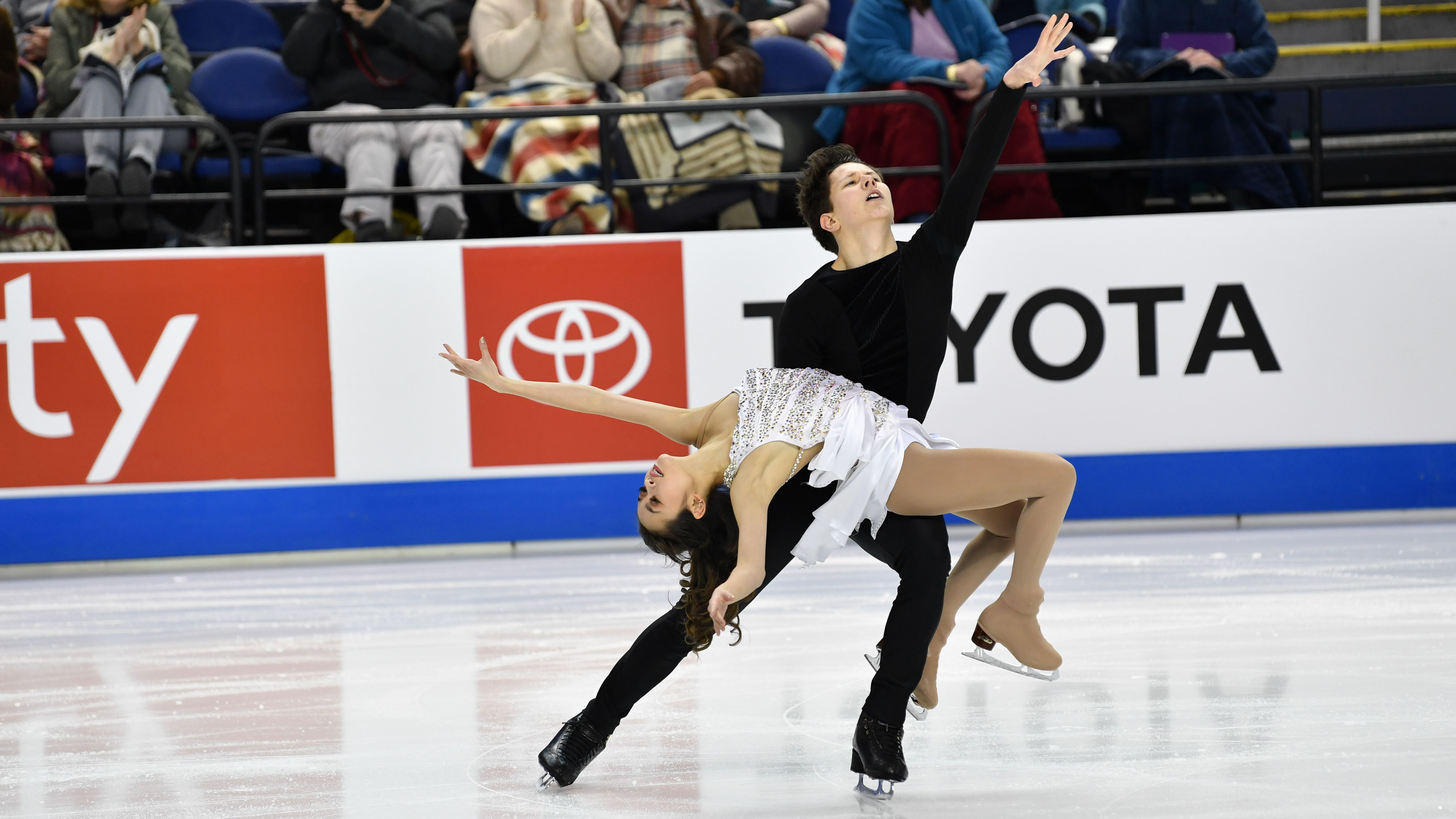 Fanzone Us Figure Skating 29 - y344e9r