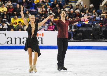 Madison hubbell and Zachary Donohue bow at the U.S. Figure Skating Championships
