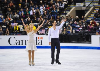 Madison Hubbell Zachary Donohue wave to the crowd after their short program at the U.S. Figure Skating Championships